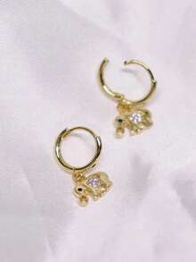 1 Pair Exquisite Animal Themed Stud Earrings For Women,Elephant Earrings,Perfect Gift For Animal Lovers(No Box)