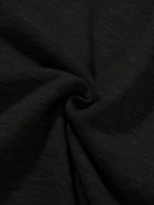 The New Men's Minimalist Printed Semi-Zipper Pullover Is A Versatile And Fashionable Casual Sportswear For Autumn And Winter