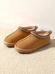 Playful Slip-On Slippers For Kids |,Soft Fuzzy House Shoes For Indoor & Outdoor Play (Toddler To Big Kid) - 棕色 - 查看 1