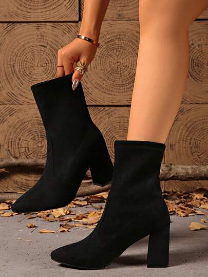 2025 Autumn/Winter New Suede Chunky Heel Ankle Boots For Women, Pointed Toe, High Heel, Elastic Slim Fit Boots