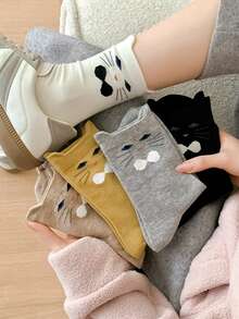 1 par de calcetines de media caña con diseño de gato de dibujos animados, calcetines sin costuras que absorben la humedad y resisten los olores, calcetines cálidos para usar en interiores y en el hogar, para otoño/invierno - Multicolor - Ver 3