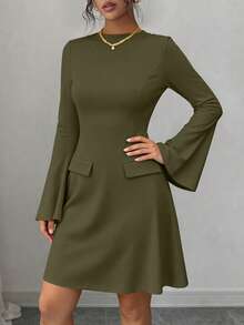 PRETTYGARDEN Women's Long Sleeve Elegant  Mini Dress Fall Bodycon Mock Neck Elegant Business Work Party Short Dresses New Years Valentine Vacation - 軍綠色 - 查看 4