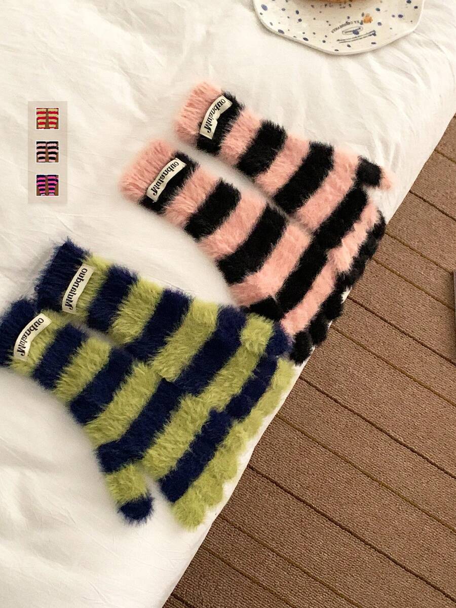 1 Pair Cute Rainbow Striped Faux Fur Knitted Fingerless Gloves For Women, Autumn/Winter, Student, Cycling, Warm, Touchscreen - Striped Faux Rabbit Fur Knitted Gloves - View 1