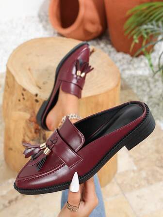 Dammode Loafers Grovklackade Slip-On Mules Bekväma Utomhuskläder Stängd Tå Slip-On Platta Skor, Preppy Skola Stil Kontors Casual Enrem Semester Spetsig Tå Oxblood Små Läderskor, Plus Size Pendelskor
