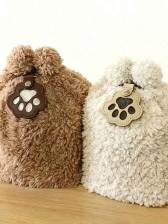 Nyckelring för samling av husdjurshår, läderhänge i form av en kattklo, speciellt utformad för att samla katt- och hundhår, minnesgåva till husdjur, kloformad hängande nyckelring lämplig för väskor och plånböcker, som en högtidsgåva och julklapp till vänner