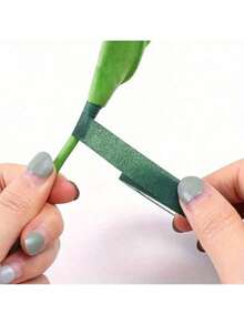 2/5/8/10卷装，590英寸深绿色和浅绿色自粘花艺胶带，无需胶水，适用于情人节花束包装装饰、礼品包装、剪贴簿制作 - 优雅绿色系列，适用于婚礼派对家居装饰 - 工艺装饰用品，持久耐用，DIY工艺材料，派对装饰，表面光滑，活动策划 - 均碼 - 查看 10