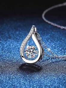 1件925纯银水滴吊坠项链，女士百搭奢华立方氧化锆镶嵌锁骨链，适合日常佩戴和通勤，时尚项链礼品