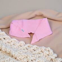 Écharpe triangulaire douce comme de la laine de mouton pour femmes avec col en fausse fourrure - Étole d'hiver chaude en gris clair/foncé, blanc, rouge, noir | Accessoire élégant et polyvalent non extensible pour tenues décontractées et habillées | Lavage à la main, entretien facile, mini écharpe pour femmes, grande écharpe pour femmes de haute qualité, écharpe pour femmes, écharpe, écharpe en fourrure, vêtement pour temps froid, étole , tissu léger, accessoire décoratif pour le cou, tenue de bureau pour robe - Multicolore - Voir 20