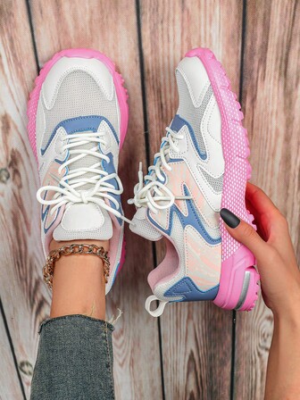 Beige, Blue, And Pink Color-Blocked European And American Retro-Style Sneakers With Smooth Lines, Breathable Material, Design, Comfortable Platform, Thick Sole For Height Increase, Women's Casual Street Walking Shoes Suitable For Vacation, Travel, And Outdoor Activities.