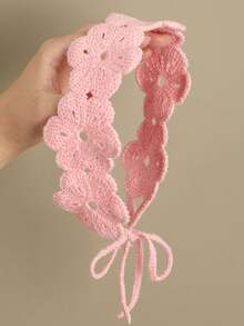 1件波西米亚风手工花卉发带，适合日常佩戴和春季外出，可用作头巾、吸汗带、学校/学院用品、秋冬季发带、女士节日服装配饰、优雅围巾、女士头巾、柔软发带。