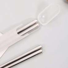 1 Set di Bacchette in Acciaio Inossidabile Purificato al Titanio - 1 Set di Bacchette con Scatola di Conservazione, Bacchette Riutilizzabili in Acciaio Inossidabile 304, Finitura Opaca Durevole, Adatte per Sushi e Cucina Cinese - Ottimo per Ristoranti e Cucine Domestiche, Cucina, Regalo di Natale - nero - Visualizzare 5