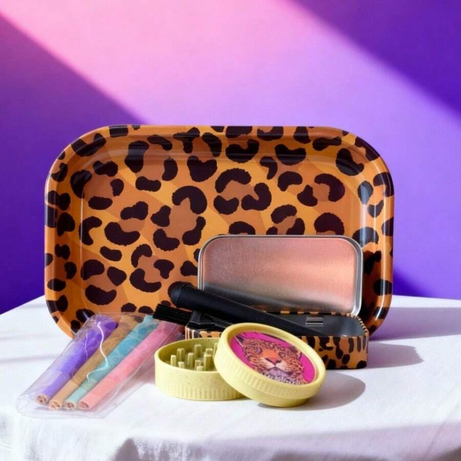 6pcs Rolling Tray Set, For Leopard Pattern Lovers | Includes 180*140mm Rolling Tray, Grinder, Tin Box, 1 Tube, Cleaning Brush, 8-Pack Colorful Cones | All-In-One Set, Smoking Accessories Kit, For Friends, Families, And Smokers - 6件套裝 - 查看 1