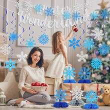 Ouddy Life 36 Pcs Winter Wonderland Christmas Decorations Hanging Snowflake Swirls Ceiling Streamers Glitter Paper Spiral Snowflakes Ornaments Banners Honeycomb For Xmas Frozen Party Birthday Decor - 銀藍 - 查看 7
