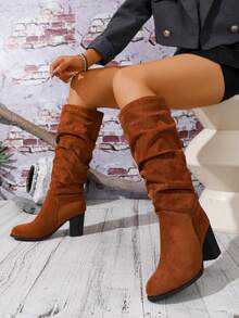 Herbst/Winter 2025 Neue spitze Komfortable und vielseitige Damen Kniehohe Stiefel, modisch & elegant, Keilabsatz, geeignet für Röcke & Western-Stil, plissierte Reitstiefel - Braun - Übersicht 5