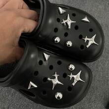 12 móc khóa giày hình cá sấu Punk Silver Star Series, phụ kiện tự làm phù hợp cho giày làm vườn, guốc, dép xăng đan, dép lê, quà tặng sinh nhật hoàn hảo, quà tặng tiệc Giáng sinh, thêm niềm vui và hạnh phúc cho giày dép - Nhiều màu - Xem 3