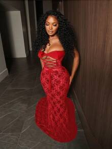 European And American 2025 Winter New Women's Clothing Sexy Hot Girl Breast Strap Lace See-Through Stitching Wrap Hip Sexy Long Skirt - 紅色 - 查看 4