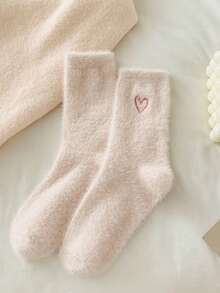 1双女士保暖防滑袜，圣诞节和情人节礼物，毛绒拖鞋袜，带蝴蝶结装饰，舒适透气，颜色随机，秋冬季保暖舒适，也适合作为返校礼物