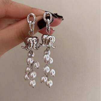 1对极简风格银色铃兰仿珍珠流苏耳环
