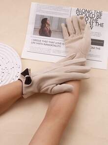 زوج من قفازات شتوية للنساء تعمل على الشاشة اللمسية، قفازات محبوكة بسيطة ودافئة