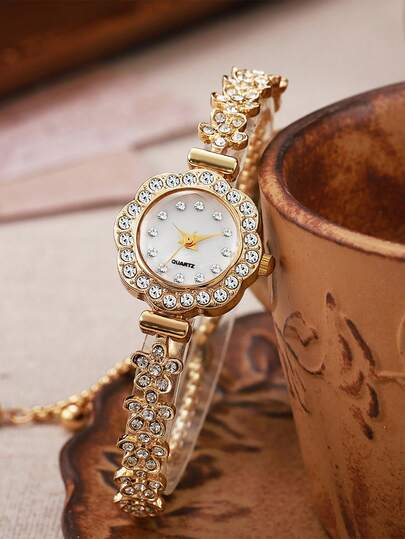 1pc/SetNew Women's Quartz Watch With Rhinestone Dial, Small Dial, Delicate Bracelet, Adjustable Quartz Watch Suitable For Daily Matching, And Ideal As Gifts For Occasions Such As Birthdays, Gifts For Ladies, Anniversaries, Black Five Big Promotion, Year-End Promotions, Cyber Monday, And Other Holidays. No Gift Box Included.