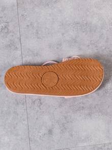 新款时尚女士绑带拖鞋，轻便鞋底，建议根据尺码表下单，休闲罗马风一脚蹬凉鞋，棕色休闲软底轻便平底拖鞋，纯色舒适沙滩凉鞋，博主推荐厚底凉鞋，夏季沙滩鞋，优雅搭扣低跟圆头拖鞋，简约户外拖鞋 - 粉色 - 查看 2