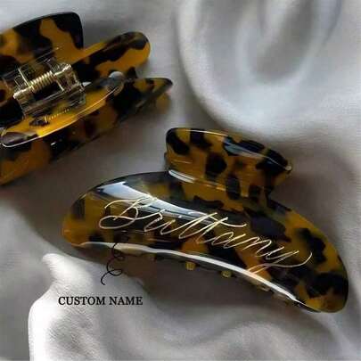 1PC Custom Hair Clip Customized Hair Claw Bridesmaid Claw Clip Wedding Gift Bride Shower Gift Personalized Hair Clip Name Hair Claw Clip Bride,Durable,Colorful,Cute,Adorable,Funny,Kawaii,Y2K,Stylish,Unisex,Casual,Custom,Personalized,Unique,Customized,Ideal Gifts For Him,Ideal Gifts For Her,Her,Boyfriend,Girlfriend,Family,Friends,Customized Hair Accessories