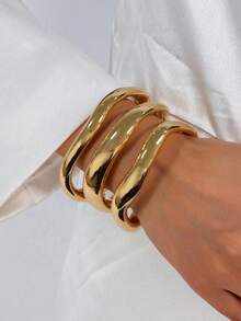 3 Pcs Golden Color Chunky Bracelets Set For Women Water Proof Bangles Set Basic Design Stacked Bracelet - Gold Bracelet 3-piece Set - View 9