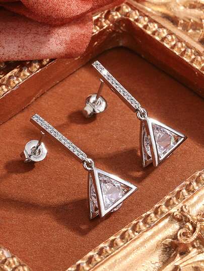 أقراط إبزيم مثلثة متدلية أنيقة للنساء