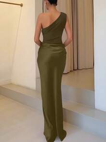 Đầm maxi nữ thanh lịch màu trơn, lệch vai, hở lưng, xếp ly, phối hai chất liệu satin, hoàn hảo cho các buổi đi chơi, tiệc tùng, tiệc cocktail, dự đám cưới và các kỳ nghỉ xuân. - Màu xanh lá cây đậm - Xem 3