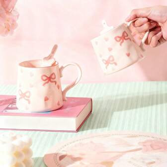 1 pieza Taza de cerámica rosa con lazo y corazón, taza de café hecha a mano estilo Kawaii, apta para té, leche, latte, chocolate caliente, taza de porcelana de moda y única, regalo de cumpleaños, festivo, apta para mujeres, niños y Día de San Valentín