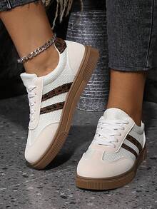 Women's Casual Soft Bottom Non-Slip Low-Top Shallow Breathable Lace-Up Fashion Versatile Personalized Striped Sneakers, Skate Shoes For All Seasons