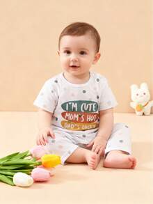 Pelele de bebé con estampado de texto "Mamá Papá Bebé", de manga corta, para uso casual en interiores y exteriores, de tela cómoda, para verano - Blanco - Ver 3