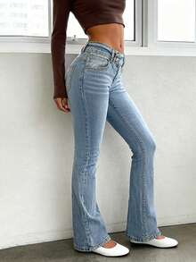 Hàng mới về: Quần jeans nữ ống loe cạp thấp hai nút kiểu Mỹ cơ bản, phù hợp cho mọi mùa. - Rửa nhẹ - Xem 2