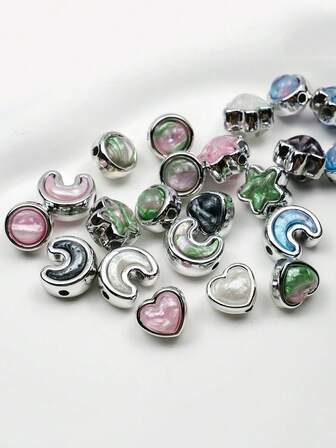 15pc Random Styles Double-Sided Starry Sky Oil Painting Style Small Size Holed Moon Star Love Beads DIY Mobile Phone Chain Pendant Decorative Jewelry Material Accessories