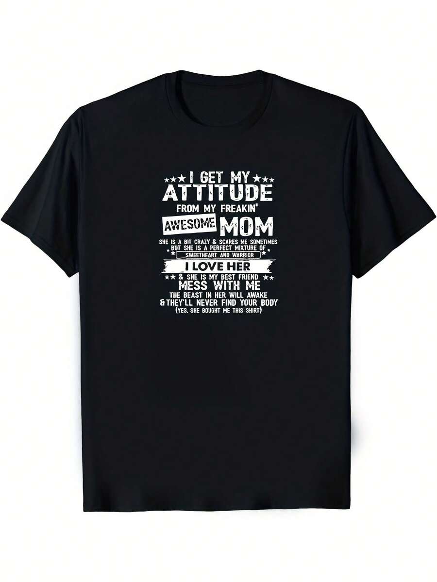 Rolig Mamma Quote T-Shirt - "I Get My Attitude From My Awesome Mom" - Soft Breathable Round Neck Tee - Mother's Day Gift Mom, Daughter, Son - Casual Everyday & Outdoor Wear - Fun Mother's Day Gift Idea, Mom Sweater, Daughter Clothes, Playful Text Design, Comfortable Fit, Family Matching Outfits, Humorous Clothing, Lightweight Material, Short Sleeve Top, Family Bond, Gift Her, Quality Design, Soft Fabric, Round Neck Shirt, Inspirational Clothing, Lightweight Material - 黑色 - 查看 1