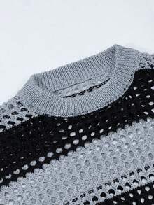 ANDREILEE ANDREILEE Áo len chui đầu phong cách Hàn Quốc unisex mùa xuân hè, kiểu dáng thường ngày, kẻ sọc phối màu tương phản, vai rớt, cổ tròn, tay dài, khoét lỗ, hơi xuyên thấu. - màu đen - Xem 4