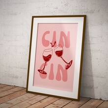 一款无框情人节“干杯”葡萄酒艺术画，浪漫复古的意大利祝酒主题海报，是情侣墙面装饰的完美之选。也适用于客厅、卧室和宿舍，是完美的返校礼物和派对装饰。一张趣味十足的海报。 - 彩色 - 查看 2