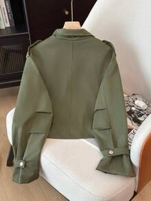 Chaqueta de estilo utilitario para mujer, cuello de embudo de moda, múltiples bolsillos con cordón en la cintura, chaqueta corta de motocicleta para verano - Verde militar - Ver 4