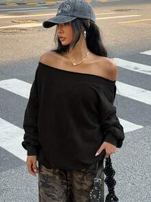 Texas Longhorns Off - Shoulder Sweatshirt, Gray Baseball Cap With White Text, Camouflage Pants, Gold Necklace & Hoop Earrings Outfit For Urban Streetwear Enthusiasts-Women's Winter Outfits: Elegant Conjunto De Mujeres + Flowy Top, Blusas & Top -Women's Long Sleeve Casual Pullover Top, Loose Fit, Comfortable And Stylish, Perfect For Spring Autumn Winter, Suitable For Daily Wear, Vacation, Party, Gift For Girlfriend Wife Female Friends-Slouchy Off Shoulder Sweatshirt - màu đen - Xem 3