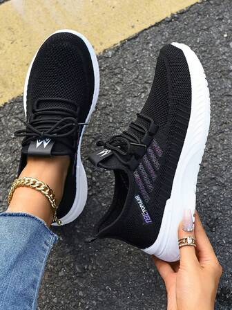 Plus Size Women's Fashion Casual Shoes, Women's Sneakers, Black & White Lightweight Soft-Sole Running Shoes, Comfortable Breathable Athletic Shoes, Outdoor Vacation Travel Casual Sports Shoes For Women, Lace-Up Style, Suitable For Daily Workout