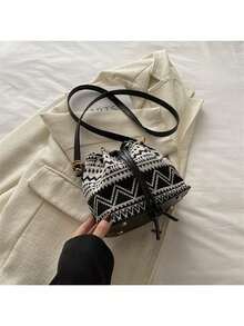 Cute Women Bucket Bag, Adorable Floral Handbag, Flower Wallet, Mini Embroidered Boho Style Bag, Drawstring Wallet, Crossbody Bag, Mini Bag - Multicolor - View 11