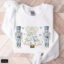 Chinoiserie Nutcracker Christmas Sweatshirt, Nutcracker Sweater For Women, Christmas Gift, Cute Nutcracker Mom Sweatshirt, Nutcracker Top Workout Tops WomenChristmas Costumes, Thanksgiving Gifts - 白色 - 查看 3