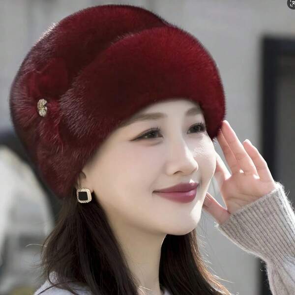 女士冬季保暖针织帽，仿貂毛耳罩渔夫帽，花卉盆状设计，涤纶材质，仅限手洗，弹力纯色轻便针织套头帽，适合新年假期佩戴