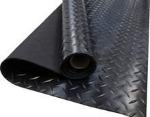 Suelo Goma| Composición 100% Caucho| Suelo Caucho| Suelo PVC| Suelo Protector| Diseño Estrías Negro| Grosor 1MM| Ancho 140CM| Diferentes Medidas: 140x100CM,140x150CM,140x200CM,140x250CM,140x300CM,140x400CM y 140x500CM|**Envío 2-3 días**| Suelo de PVC de calidad| Revestimiento de suelo| Fácil Instalación| Piso industrial **Envío 2-3 días**| Entrega Urgente 48/72h|Pavimento de PVC| Larga Duración| Stock Disponible en España/Europa| Solución Funcional para Suelos| Pavimento para Garaje| Suelo Industrial de Alta Calidad| Revestimiento de Caucho Antideslizante| Rollo de Goma| Alfombra de taller, para fábricas, laboratorios, almacenes, garajes| Suelo Antideslizante - 140X250CM - Ver 5