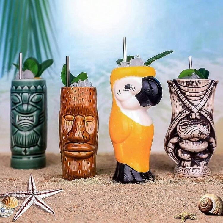 Cocktail Tiki Mugs Set of 4 - Large Ceramic Hawaiian Cocktail Mugs Drinkware, Cute Exotic Cocktail Glasses, Tiki Bar Professional Hawaiian Party Barware - TKSET0011 - Paquete de 4 - Añade 7