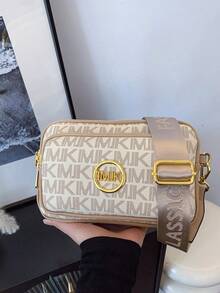 2025 New Fashion Classic Versatile Solid Color PU Waterproof Material Rhombus Design Retro Chic Metal Animal Logo Design Shoulder Bag Square Bag Letter Pattern Decor Design Crossbody Bag Suitable For Shopping, Animal Print Women Handbag - Multicolor - View 3