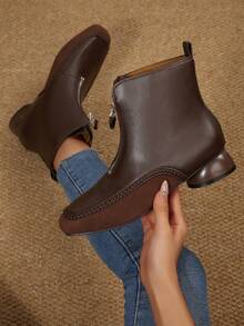 2025 Winter Neue Damenschuhe, Winter Damenstiefel, modische vielseitige Lässig Damenschuhe, zweifarbiges Design Modestiefel für Damen, Reißverschluss vorne bequeme Plateau-Absatz Knöchel Stiefel, Quadratische Zehenform Winter Slim Stiefel, Braune Flach-Absatz Skinny Stiefel, Alltags-Kleid Stiefel - Braun - Übersicht 3