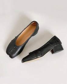 KOKOMOMO Black Split Toe Ballet Heels For Women Japanese Tabi Shoes Cylindrical Low Heels Pumps Chunky Block Heel Office Wedding Party Dress Shoes 12 INCHChristmas - 黑色皺紋 - 查看 3