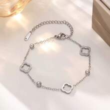 1 Piece Simple And Elegant Clover Bracelet And Necklace Set Perfect For Everyday And All Occasions Clover Jewelry Set