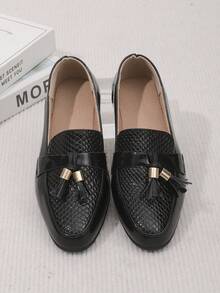 1 Pair New Tassel Decor Boys' Oxford Shoes, Glossy Snake Skin Pointed Toe British Style, Fashion Versatile Children's Formal Dress Shoes, Slip-On, PU Material, Anti-Slip Rubber TPR Sole, Convenient Wear, Suitable For School, Party, Formal Occasions - Black - View 4